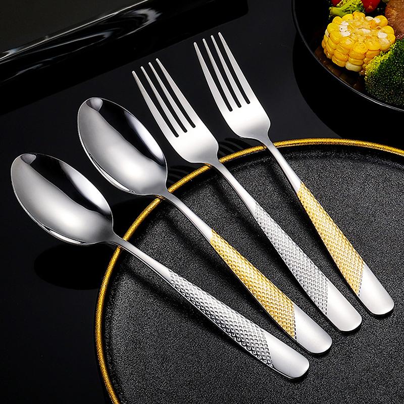 مجموعة أدوات مطبخ جديدة من الف - مراجعة Gold Cutlery Flatware وسعره