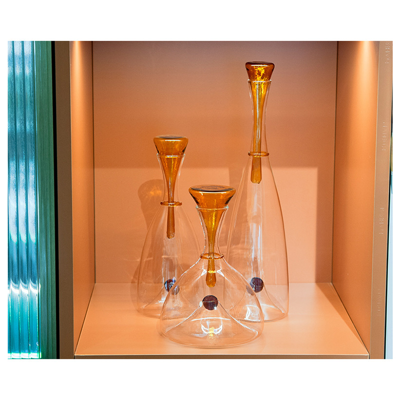 قارورة زجاجية عصرية بتصميم بسي - مراجعة Glass Decanter Whiskey وسعره