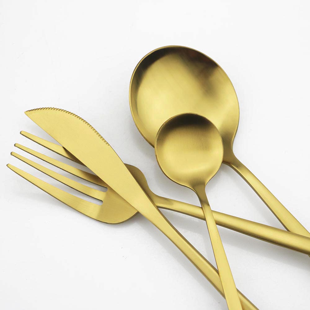 ملعقة صغيرة من الفولاذ المقاوم - مراجعة Gold Cutlery Flatware وسعره