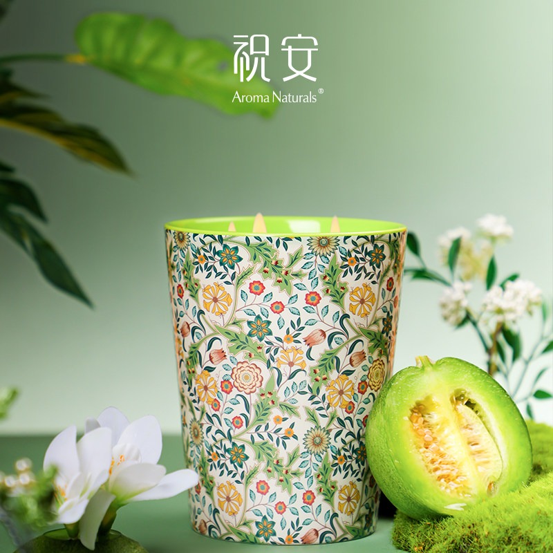 شمعة معطرة من سلسلة الفنانين أ - مراجعة Scented Candle Luxury وسعره